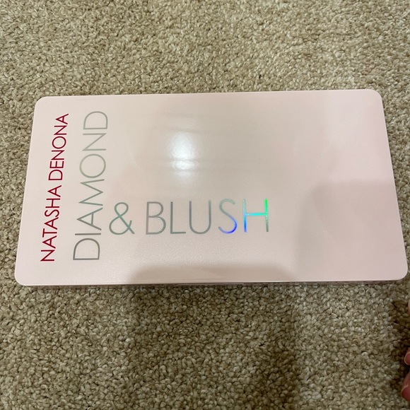 Natasha Denona, KKW, Āether Beauty make up pallets. - Picture 8 of 12